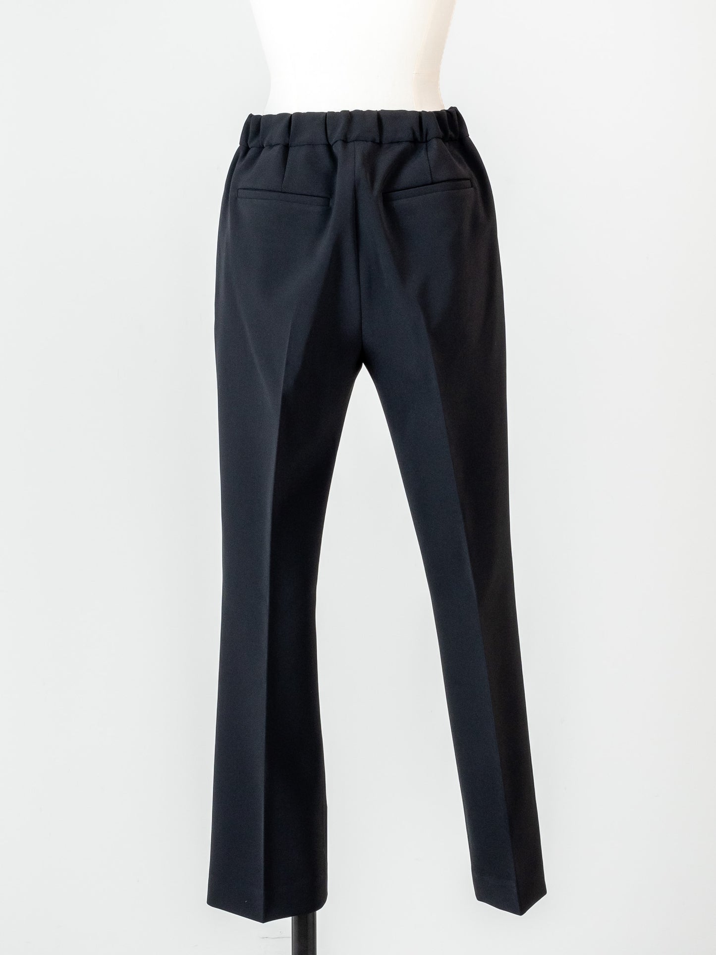 Flareless Pants-Black