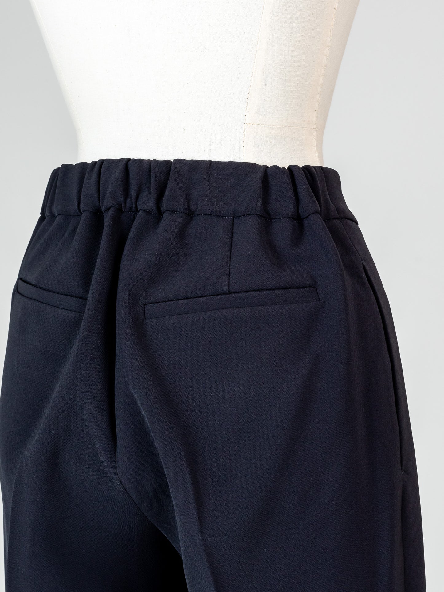 Flareless Pants-Navy