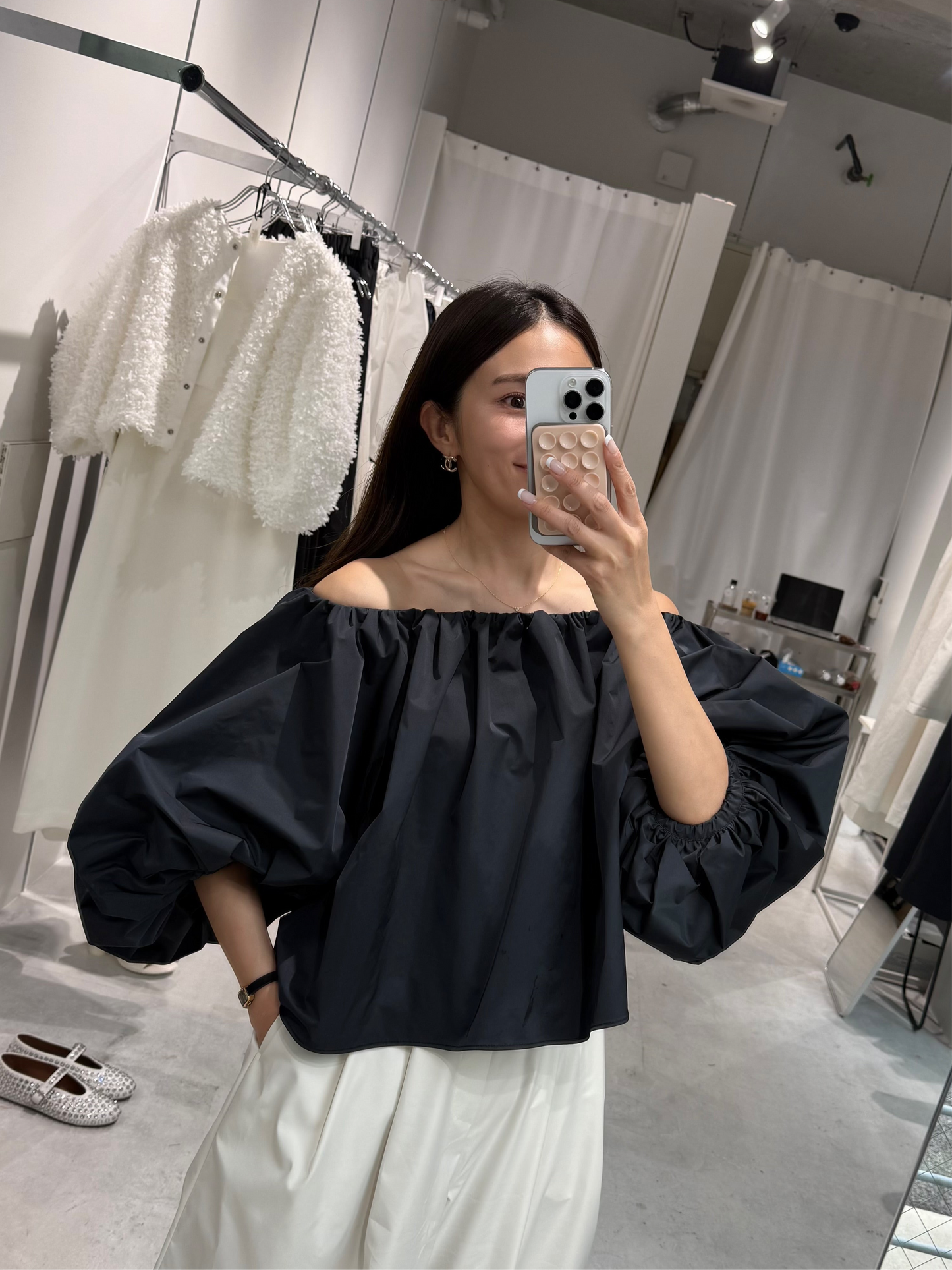 Otona whip off shoulder(Black)