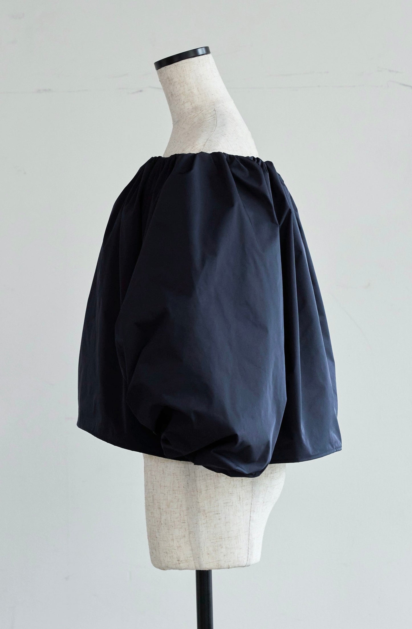 Otona whip off shoulder(Navy)