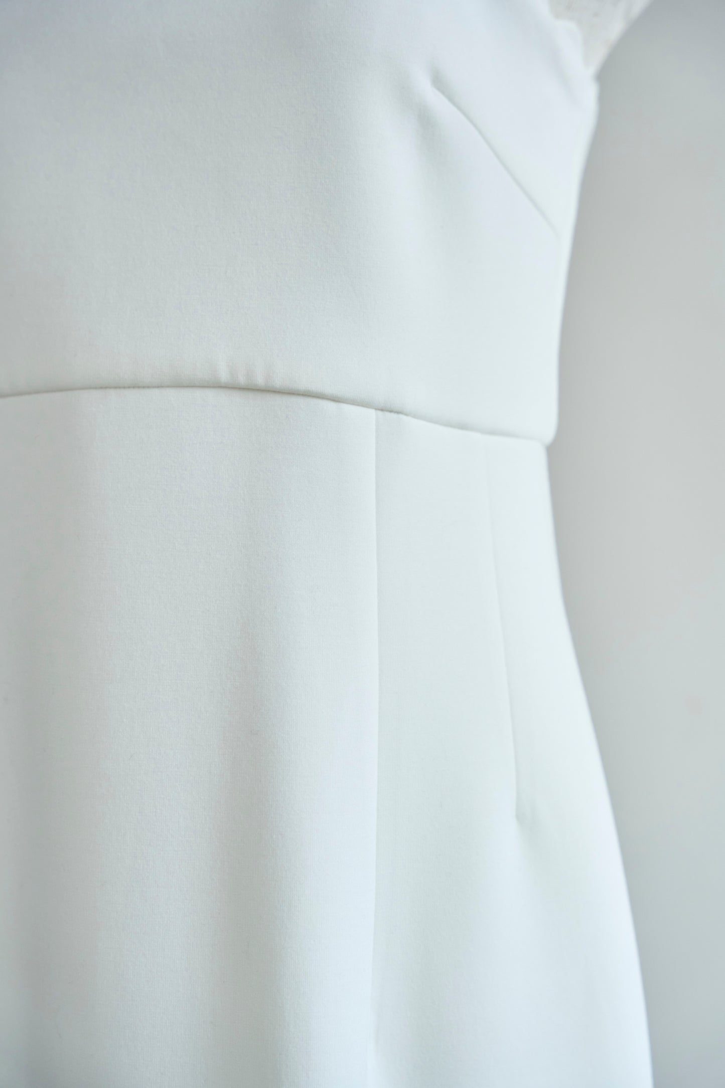 Lady scallop dress-White