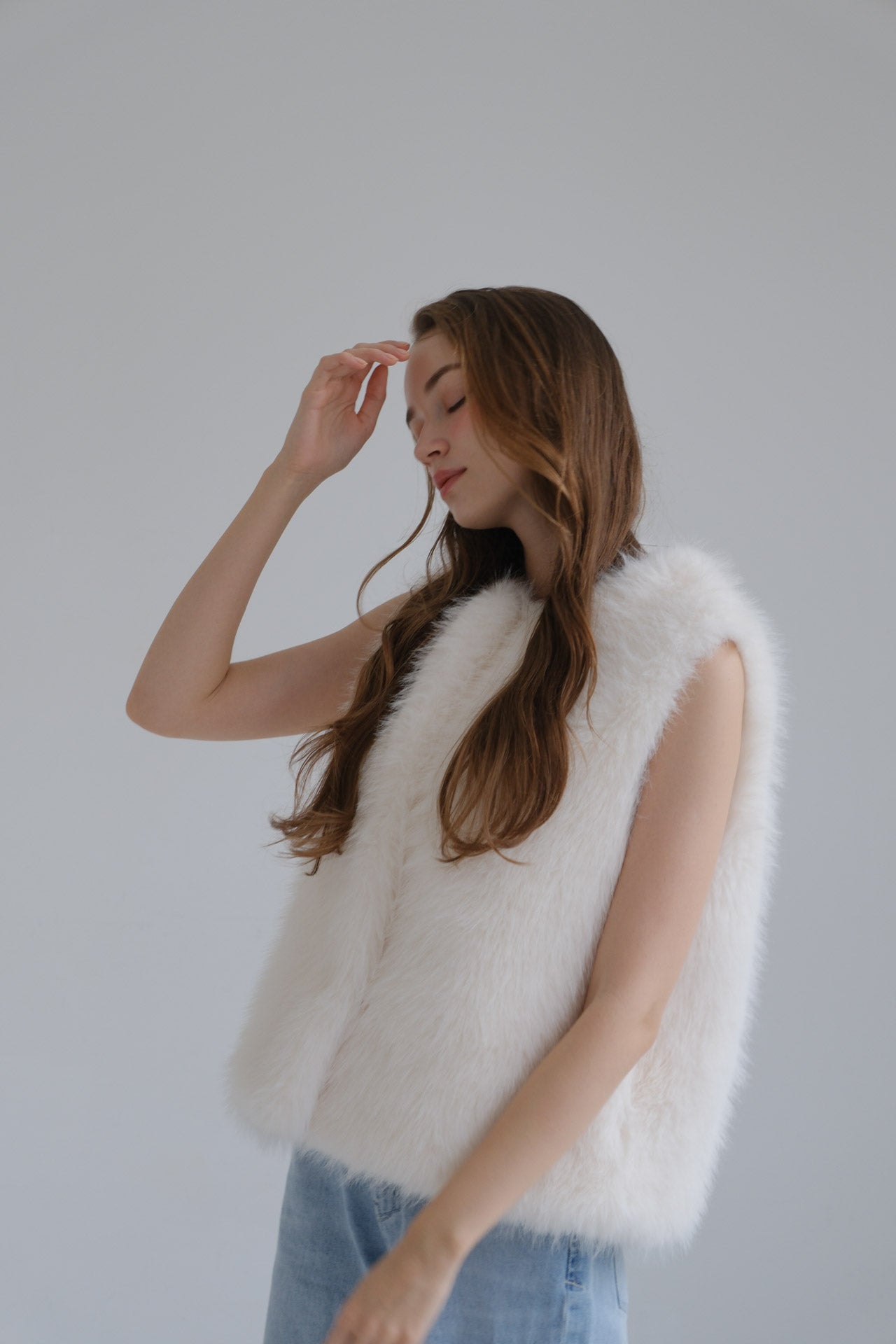 Eco fur vest /white