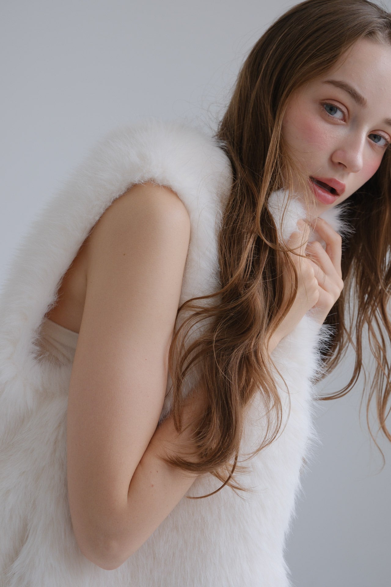 Eco fur vest /white