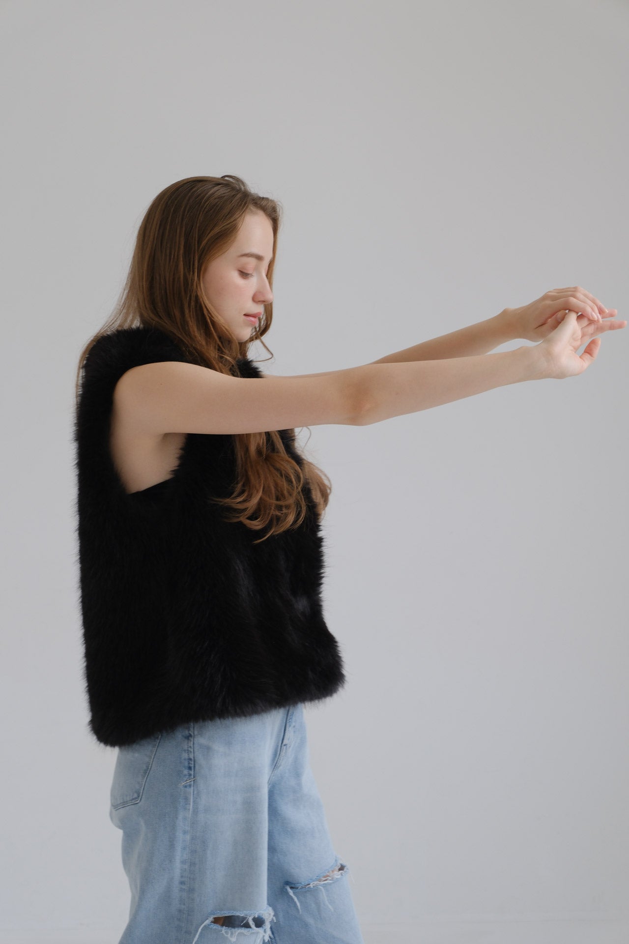 Eco fur vest / black
