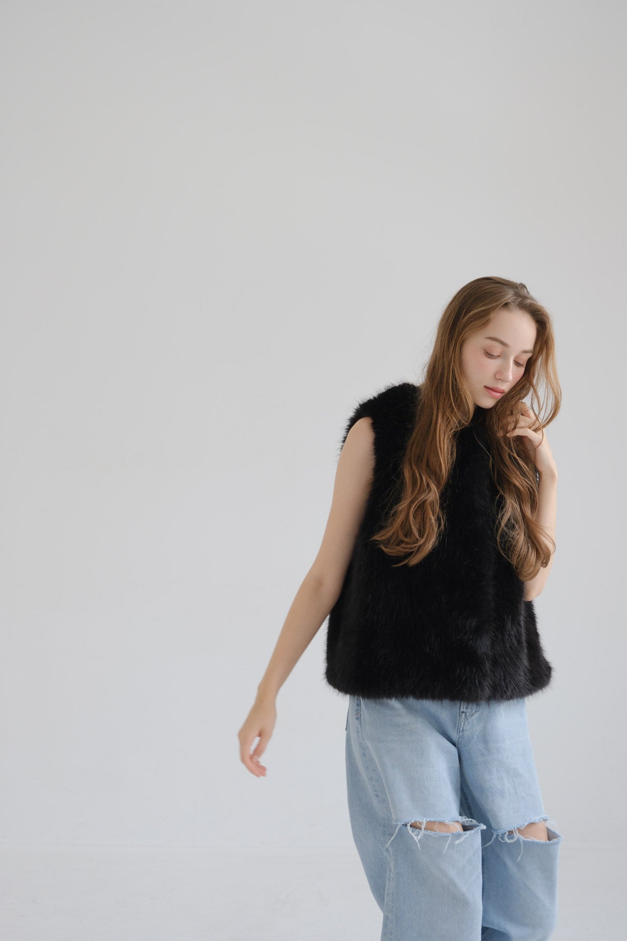 Eco fur vest / black