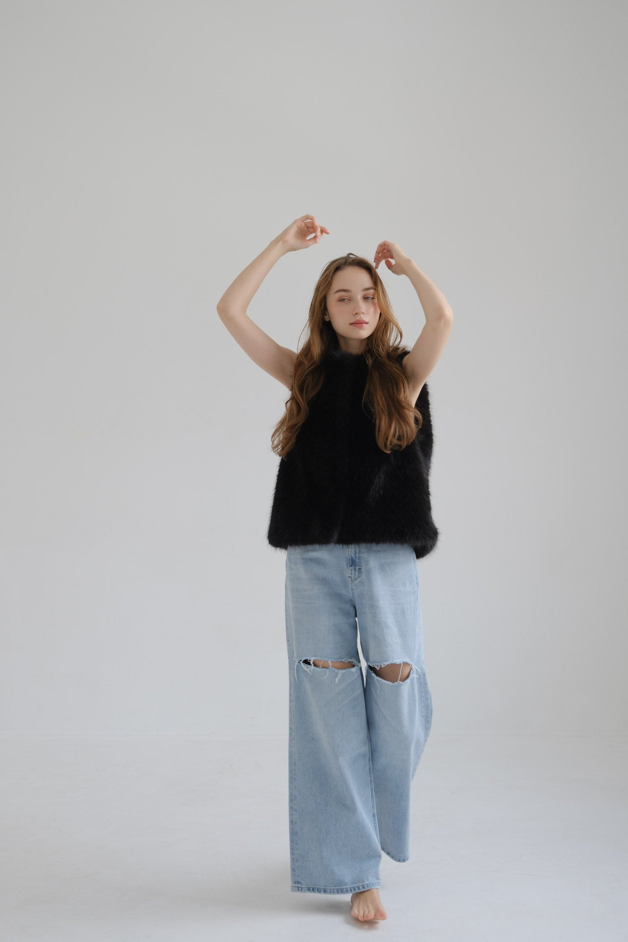 Eco fur vest / black