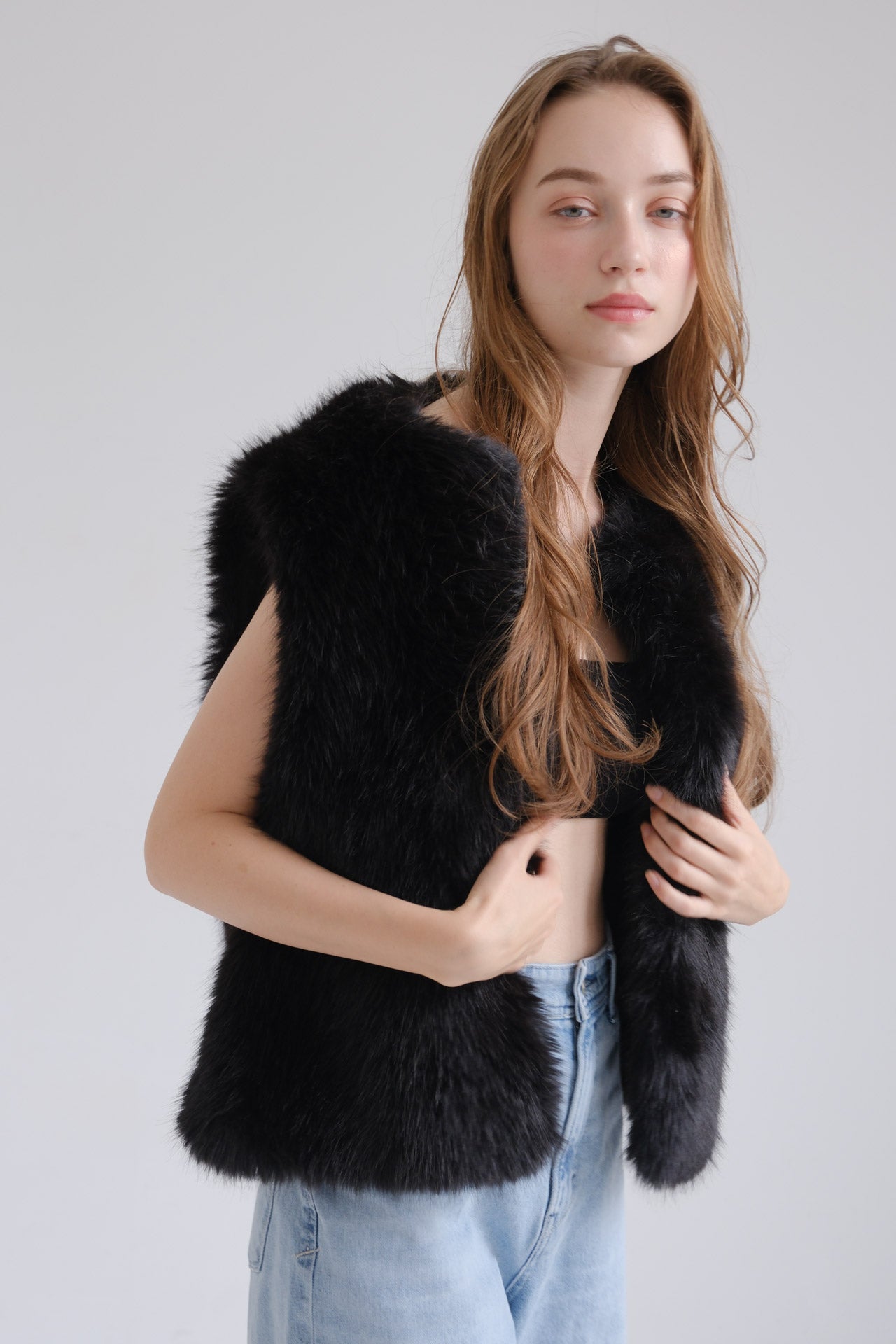 Eco fur vest / black