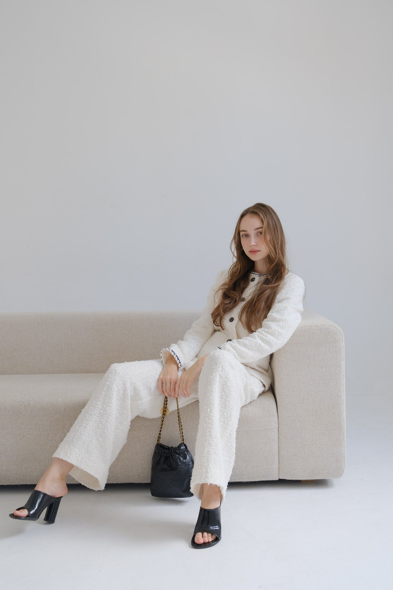 CARLA Tweed jacket / White