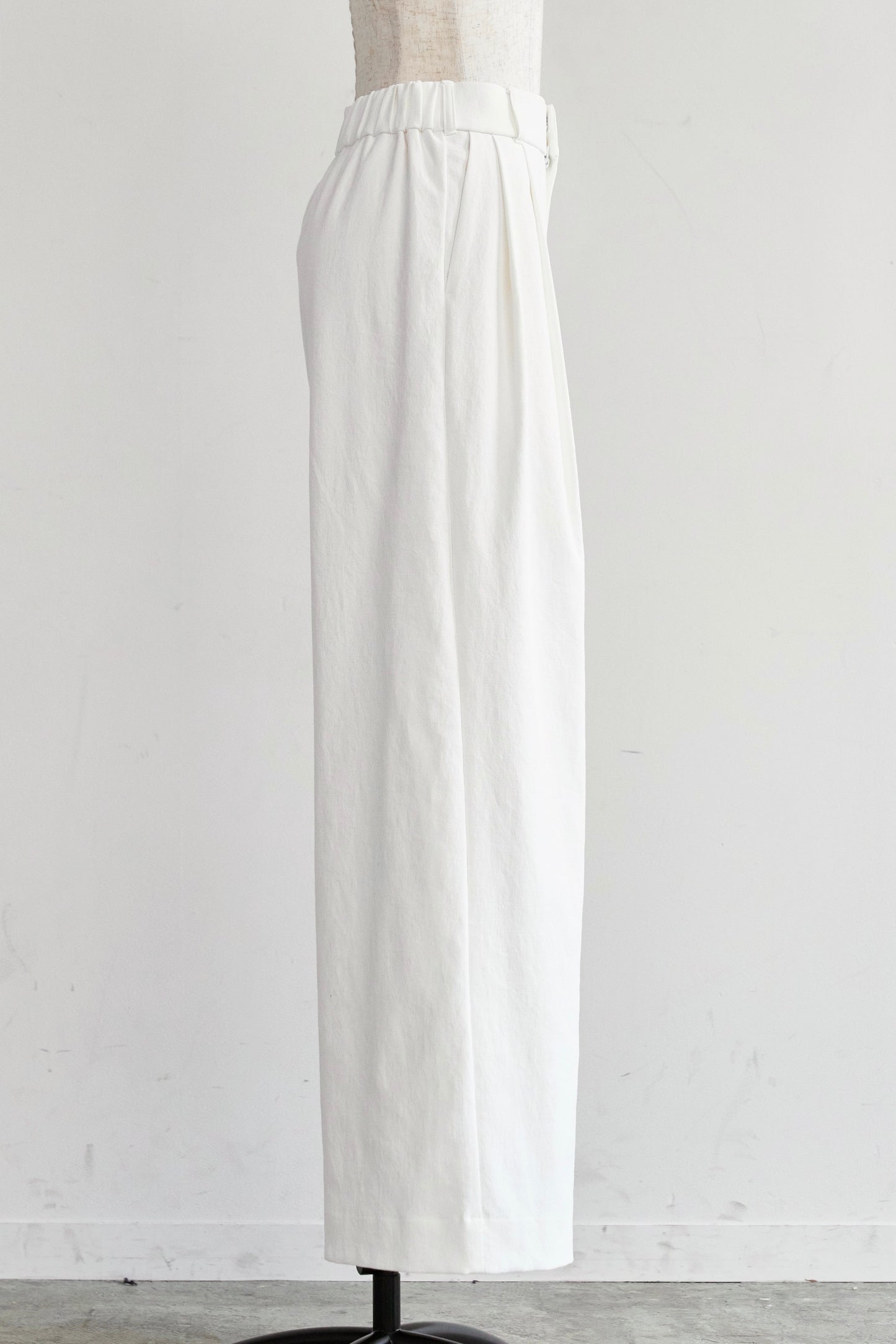 Lady linen like pants(White)