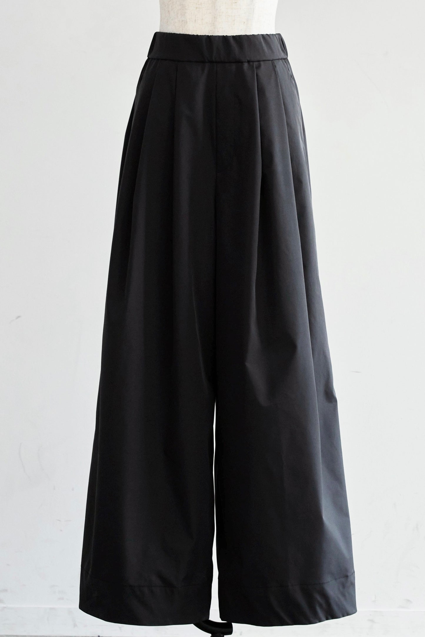 Easy 撥水 wide pants(Black)