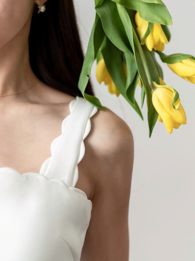 Lady scallop dress-White