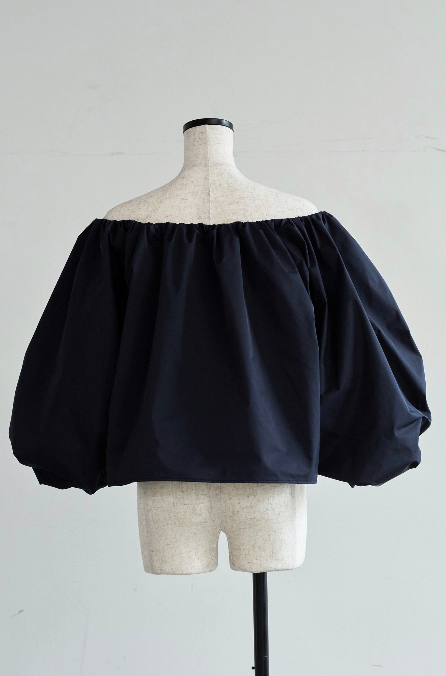 Otona whip off shoulder(Navy)