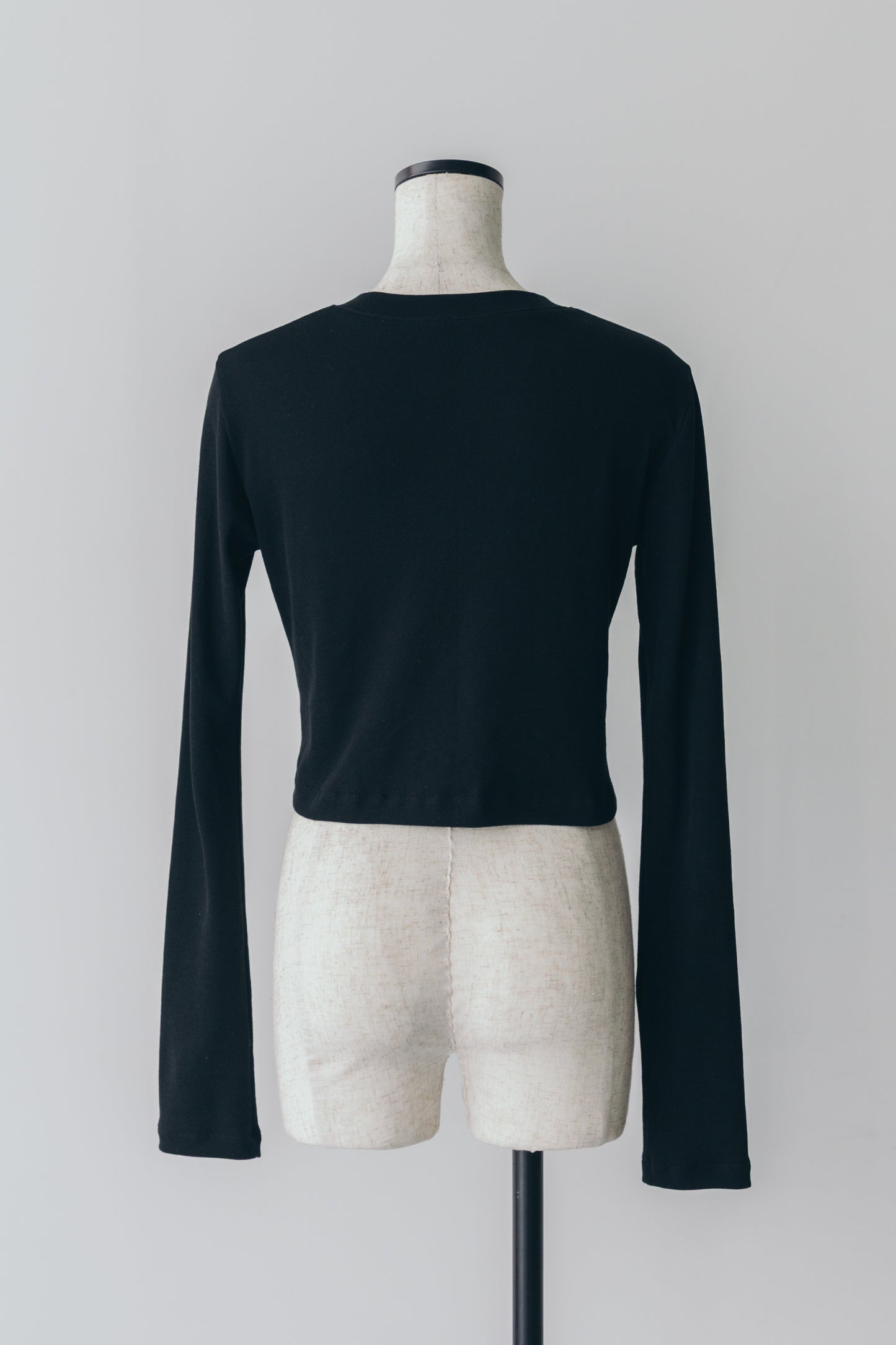 Compact cutsew cardigan (Black)