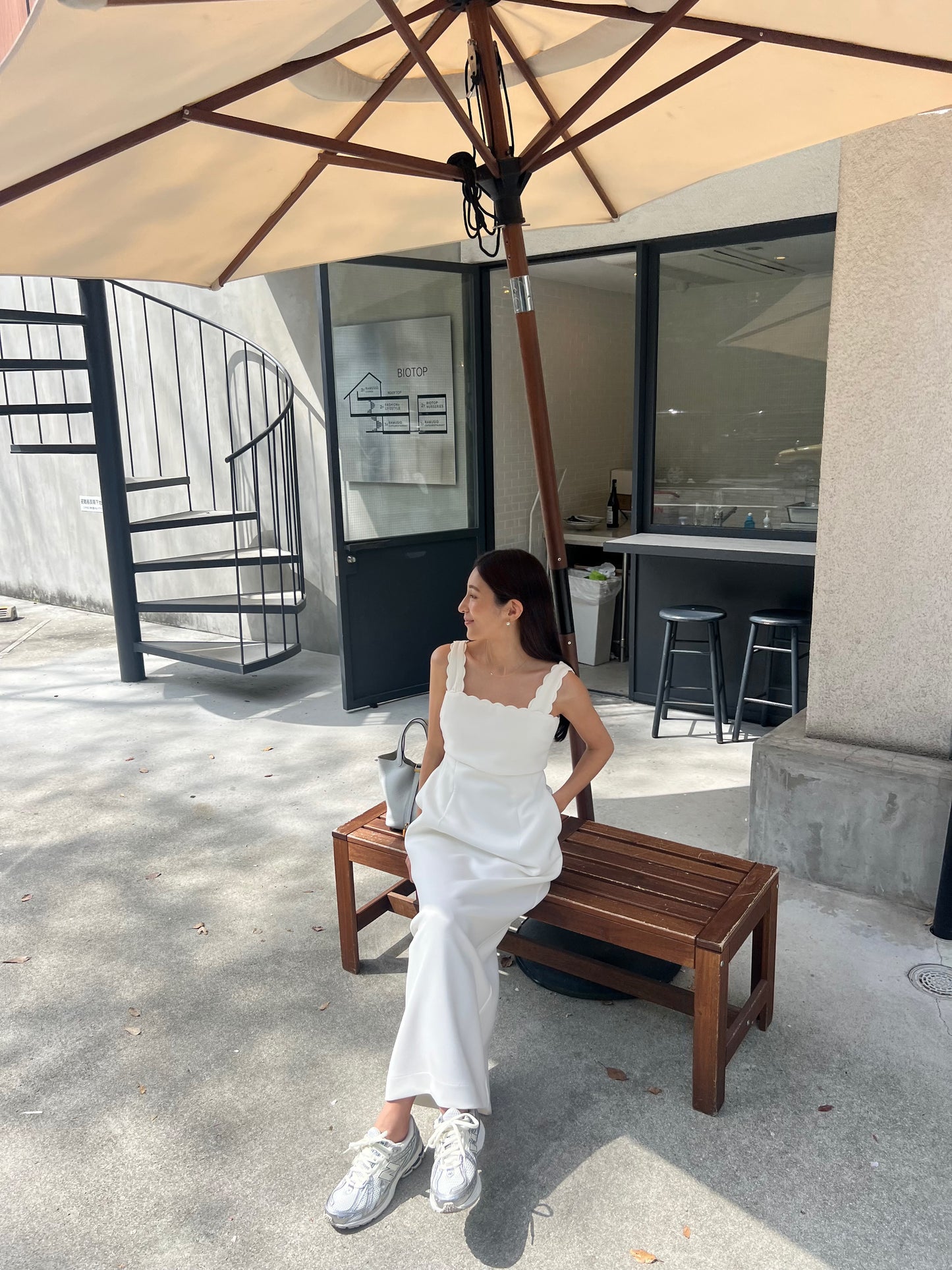 Lady scallop dress-White