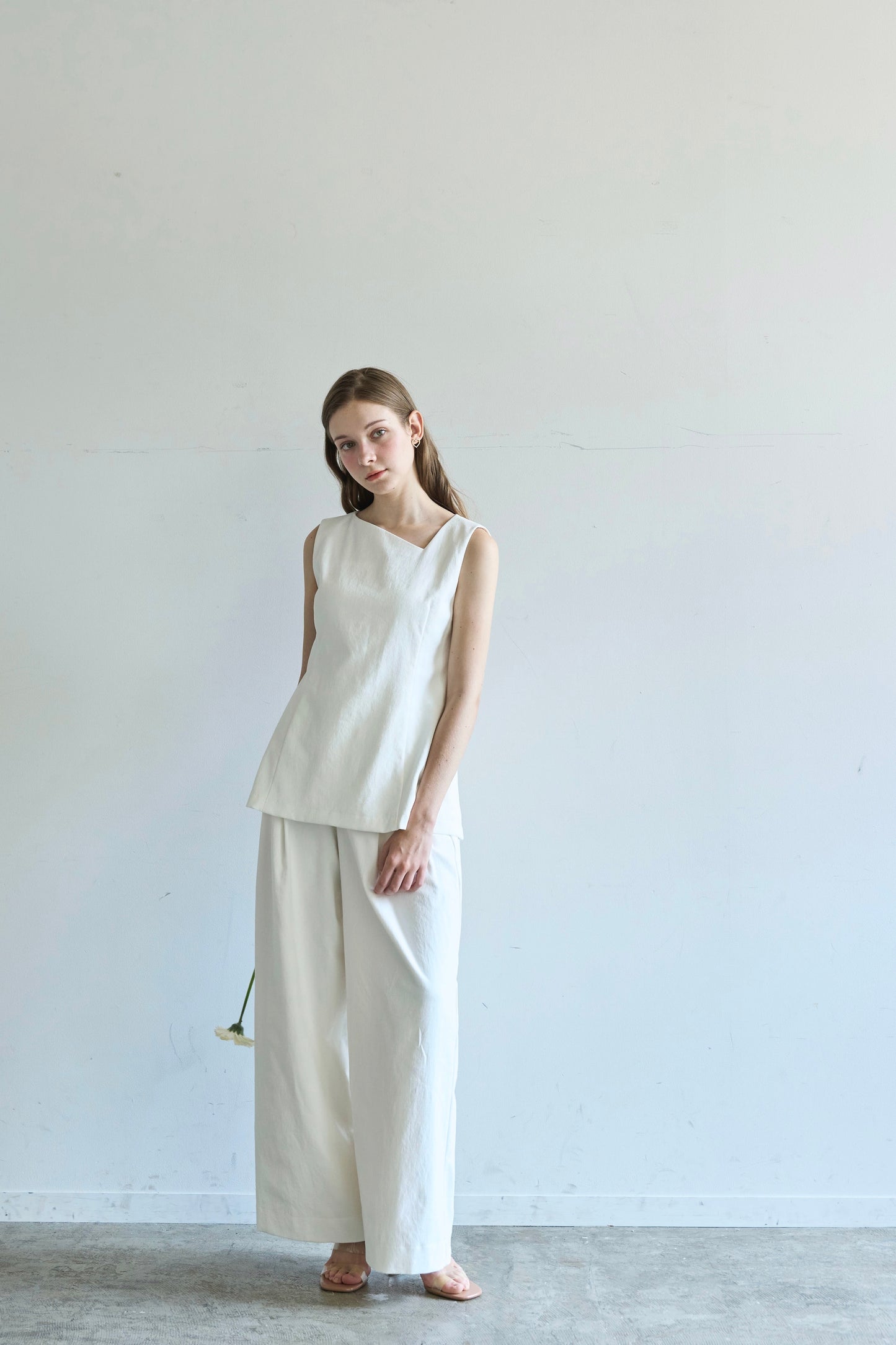 Lady linen like pants(White)