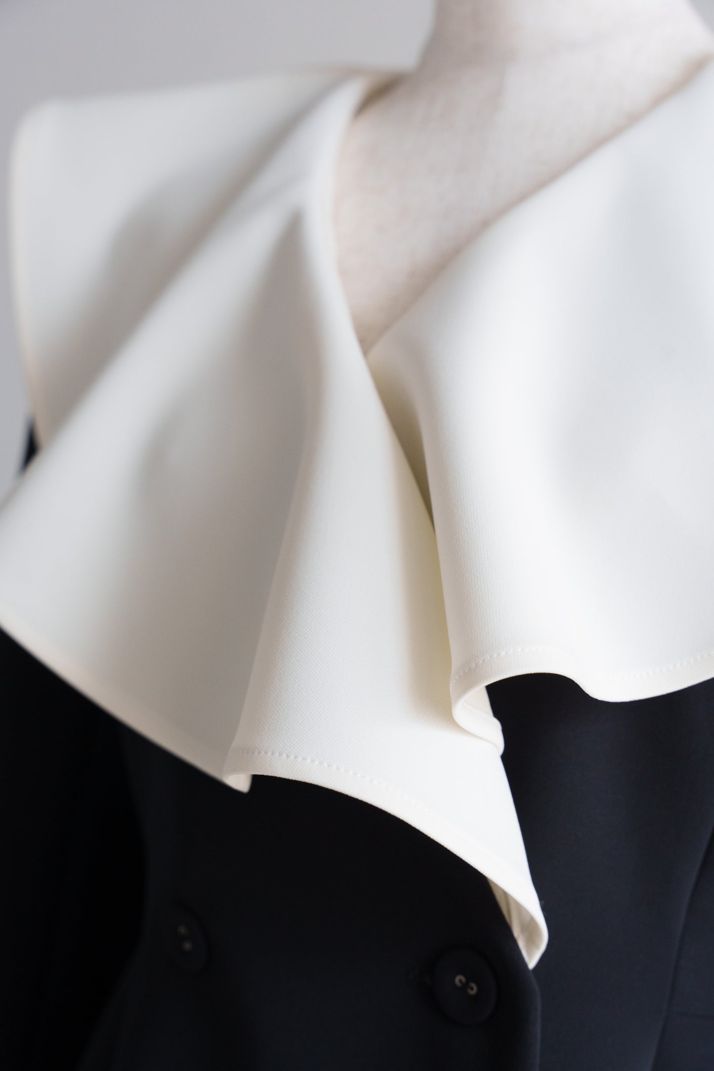 Ruffle 2way Peplum Jacket -Navy