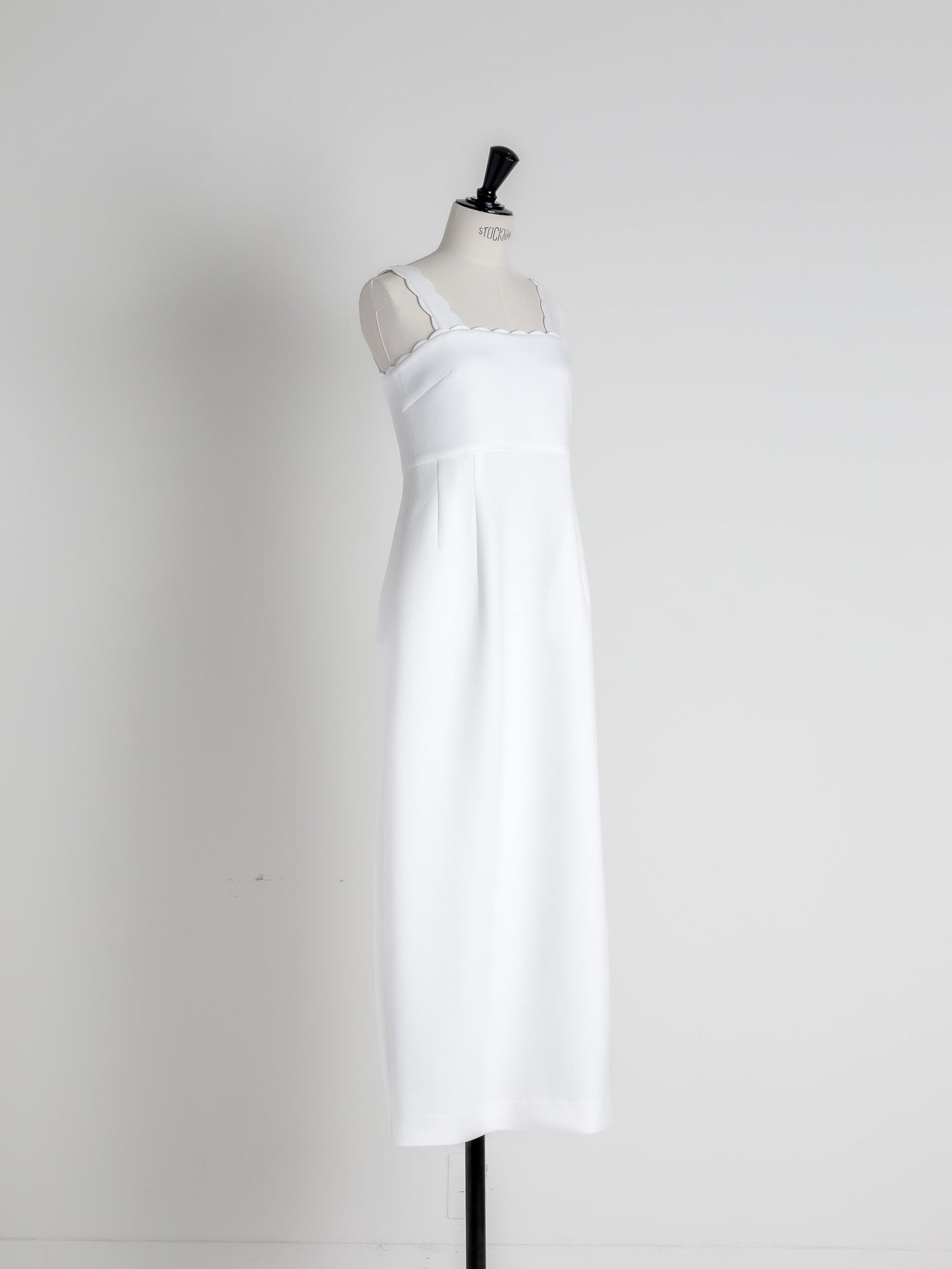 【予約】Lady scallop dress-White