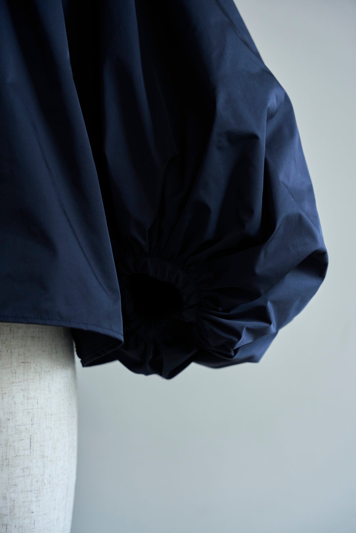 Otona whip off shoulder(Navy)