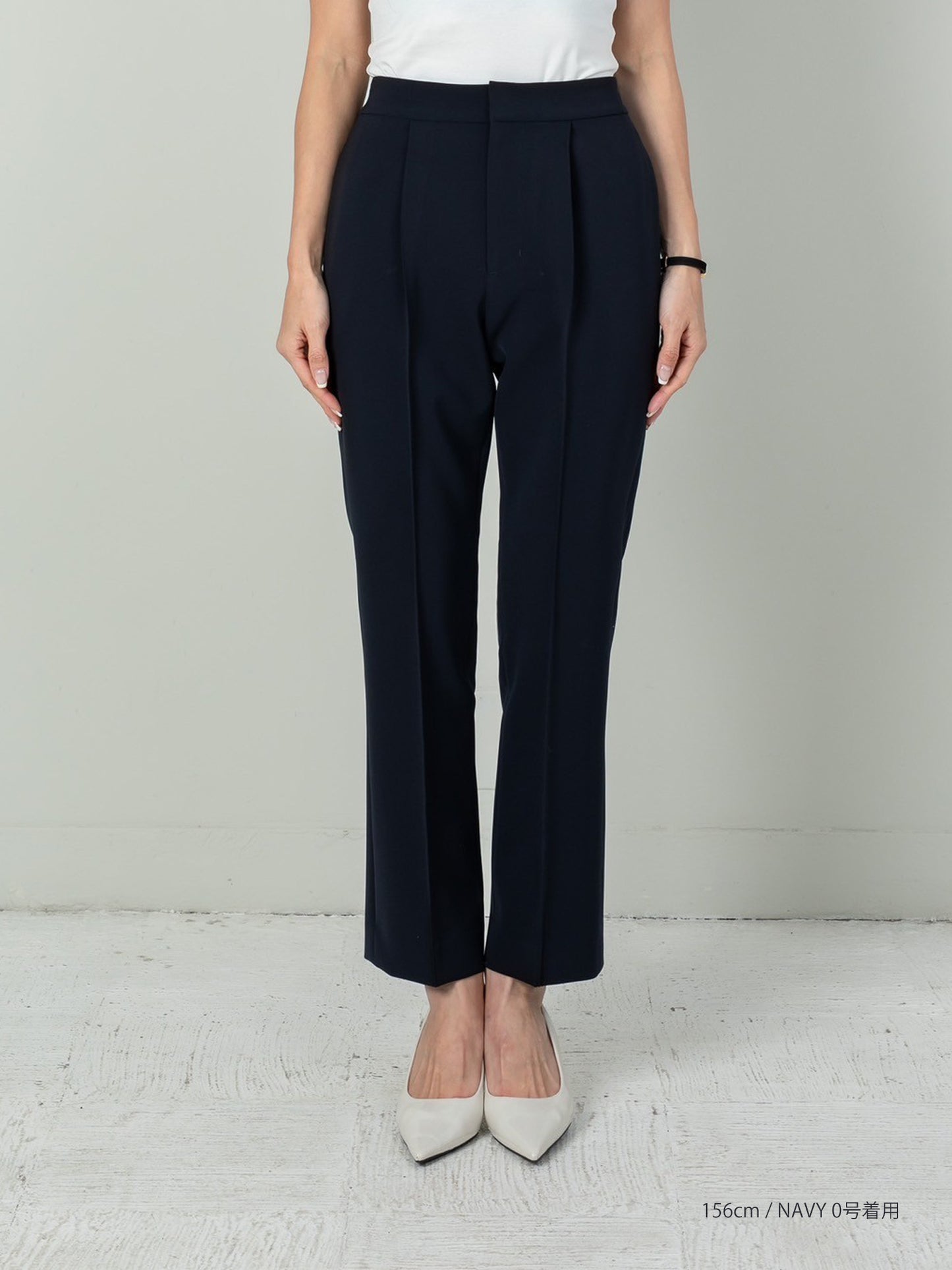Flareless Pants-Navy