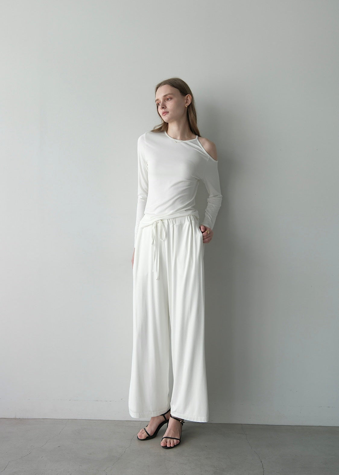 Collagen pants