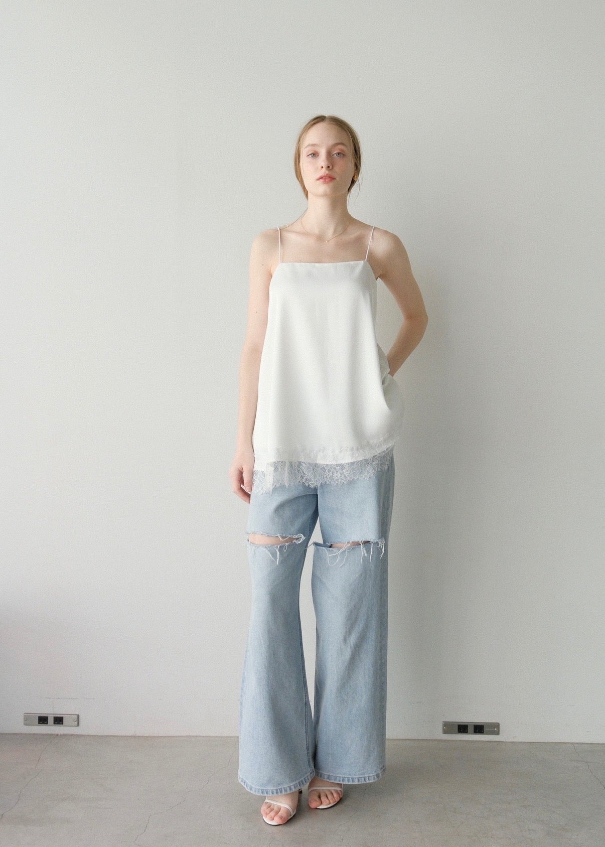 【2nd pre order】Satin lace camisole /white