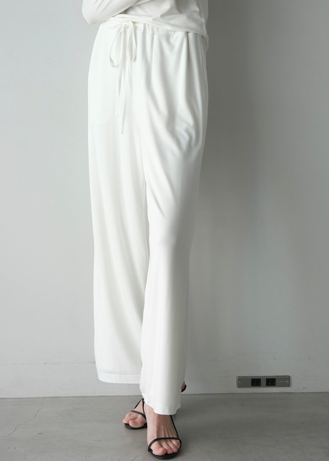 Collagen pants