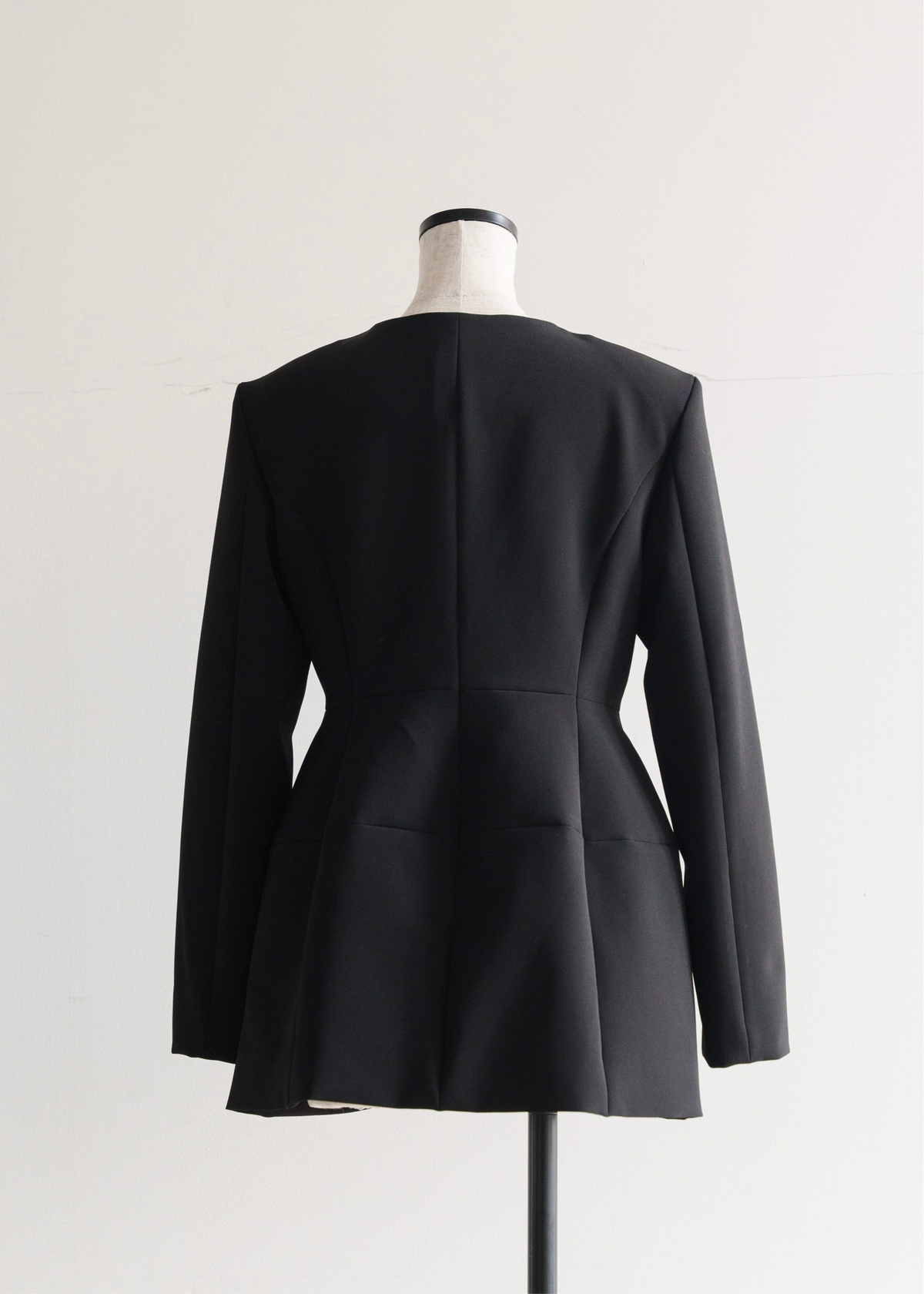 Ruffle 2way Peplum Jacket -Black – CARLA Ruffle 2way Peplum Jacket -Black – CARLA