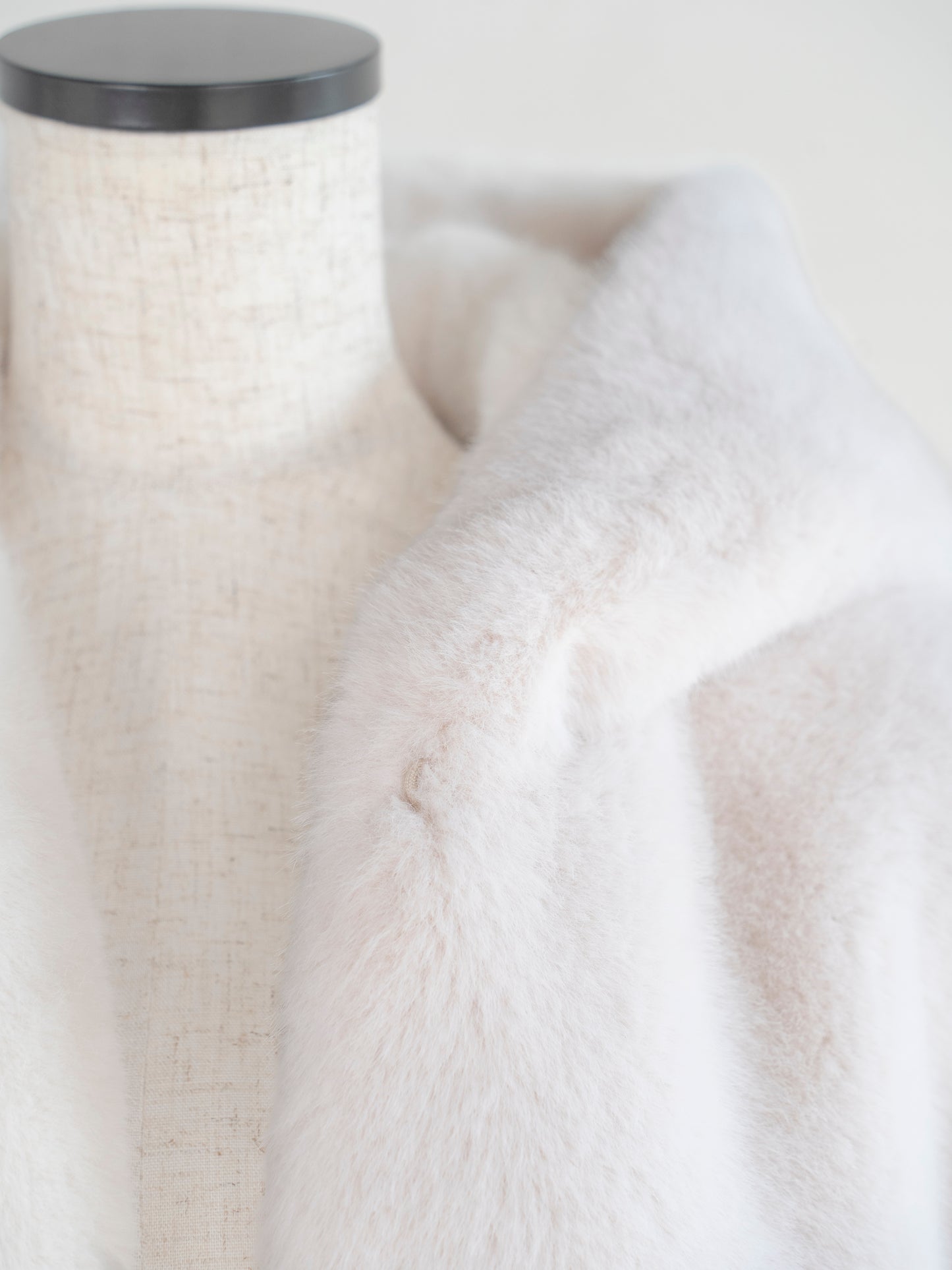 Eco fur hood coat / white