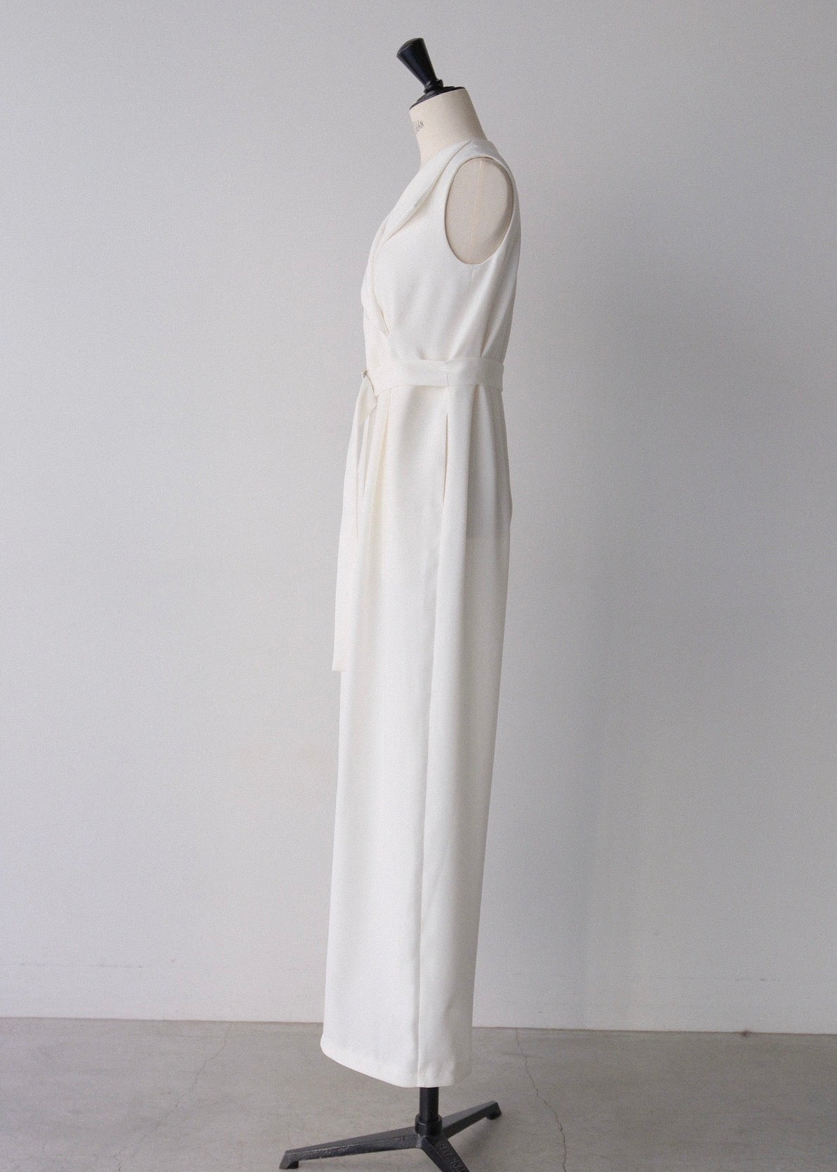 Lady handsome all-in-one / White