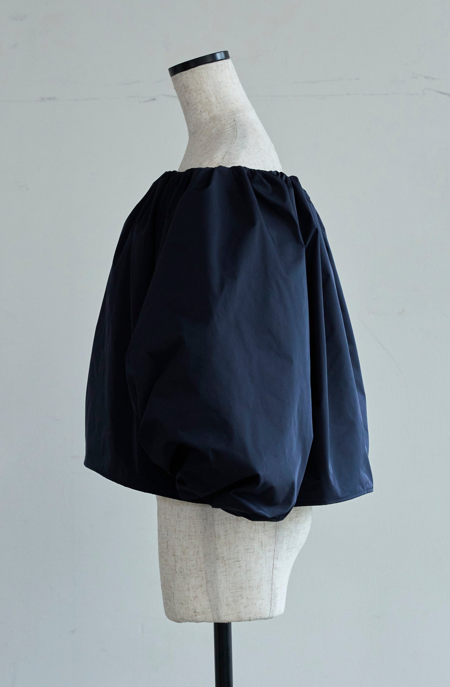 【予約】Otona whip off shoulder(Navy)
