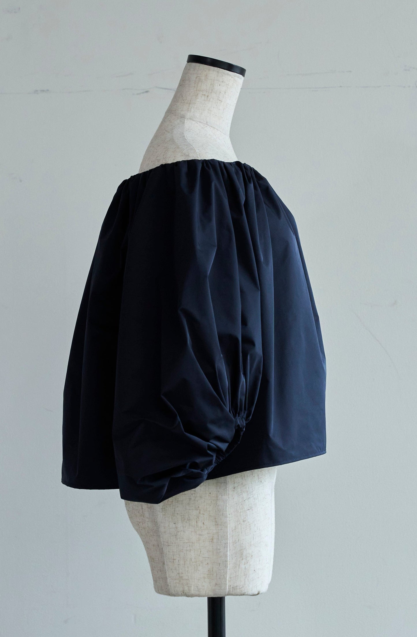 【予約】Otona whip off shoulder(Navy)