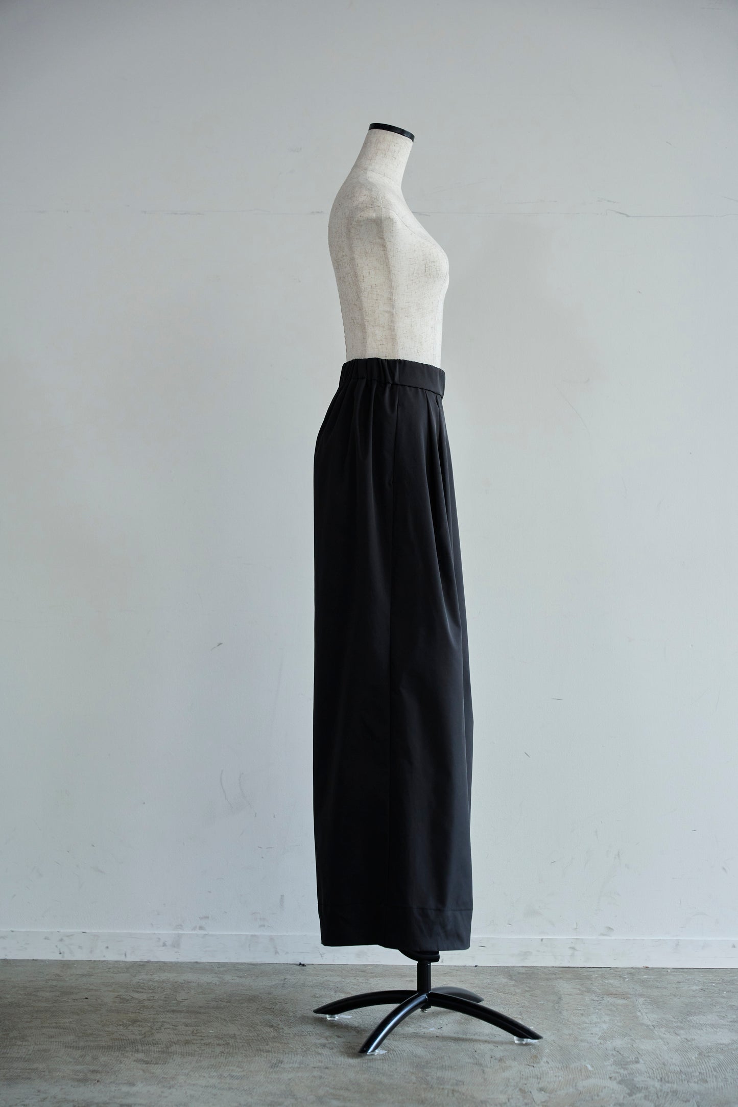 【予約】Easy 撥水 wide pants（Black）