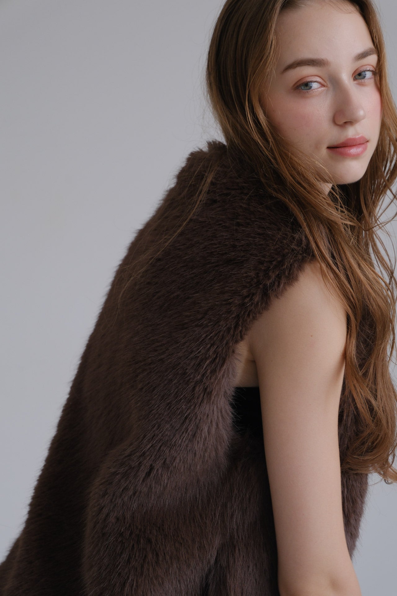 Eco fur vest / brown