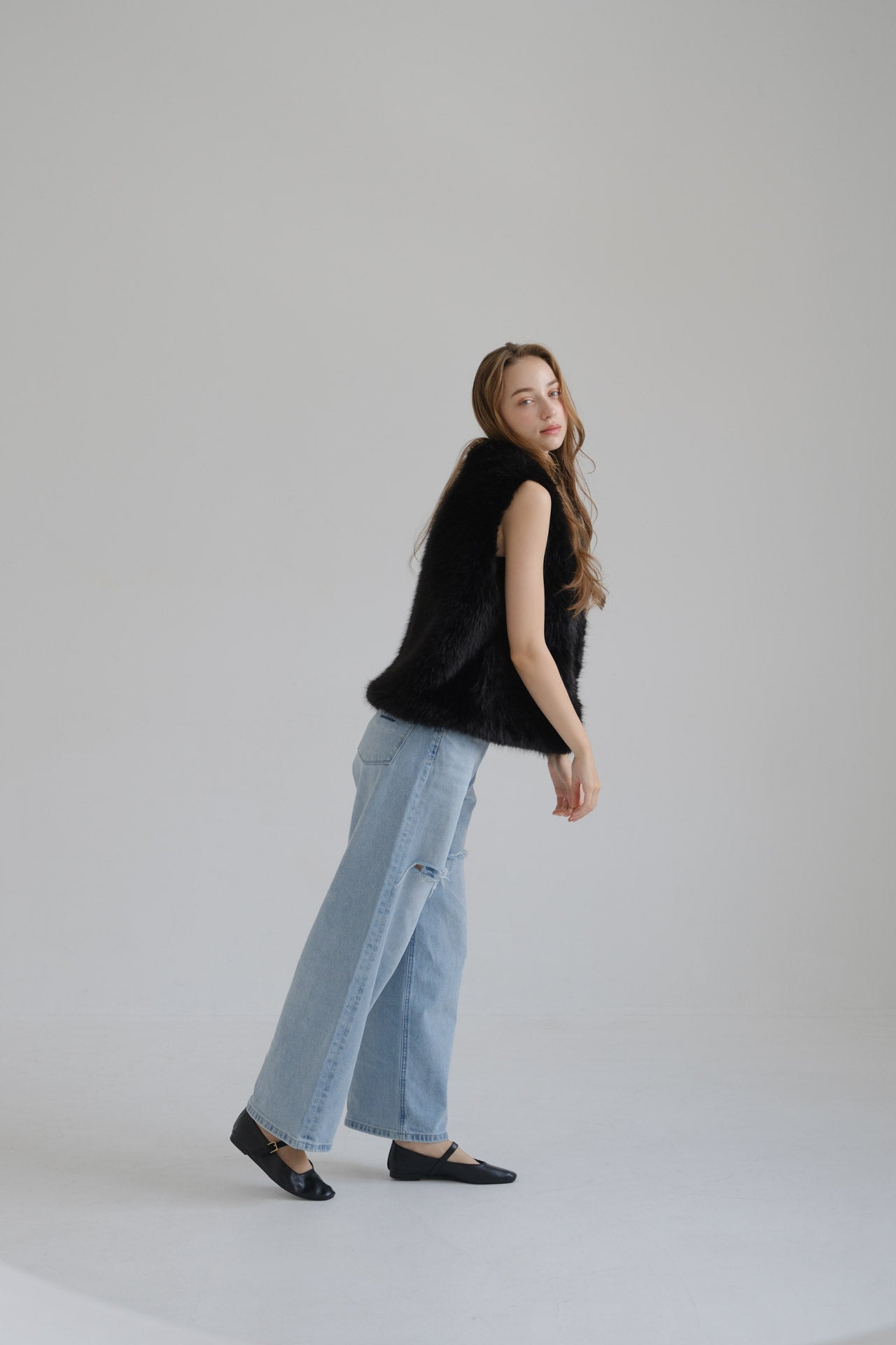 Eco fur vest / black