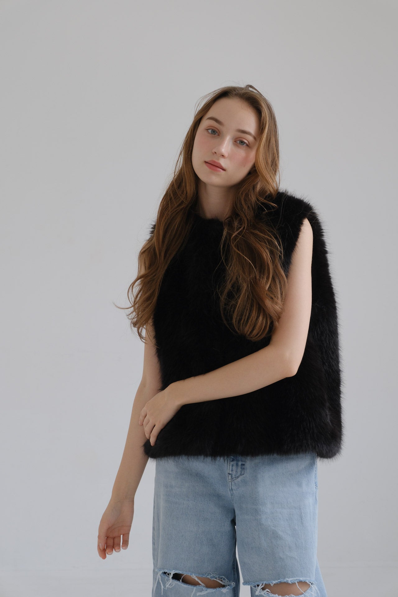 Eco fur vest / black