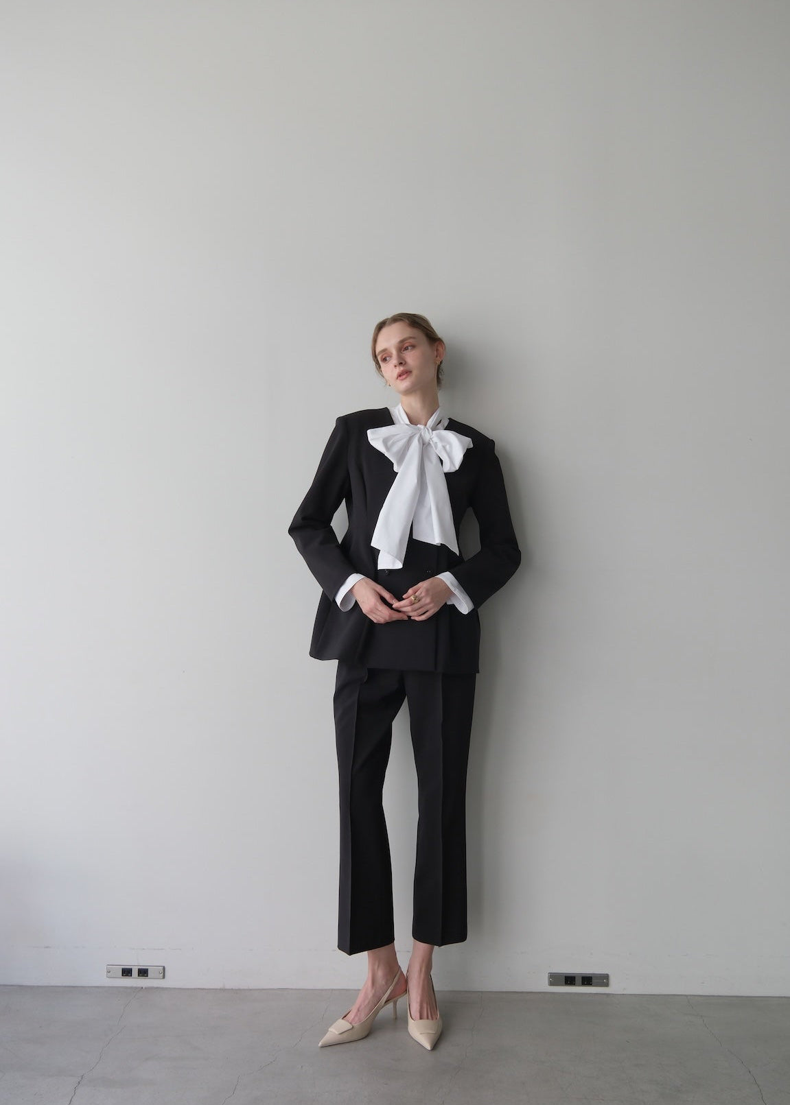 【Pre order】 Ruffle 2way Peplum Jacket -Navy