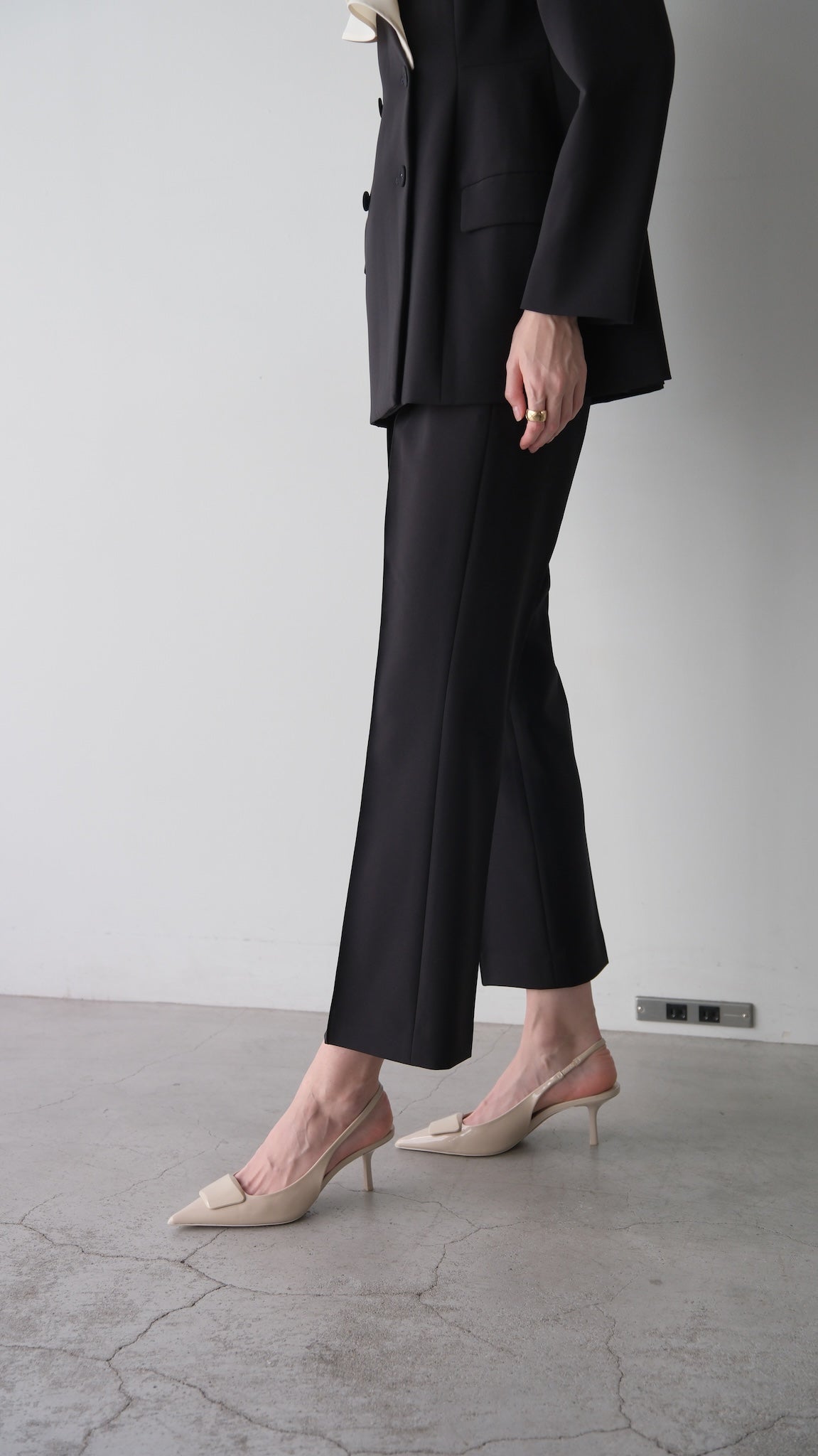 【Pre order】 Flareless Pants-Black