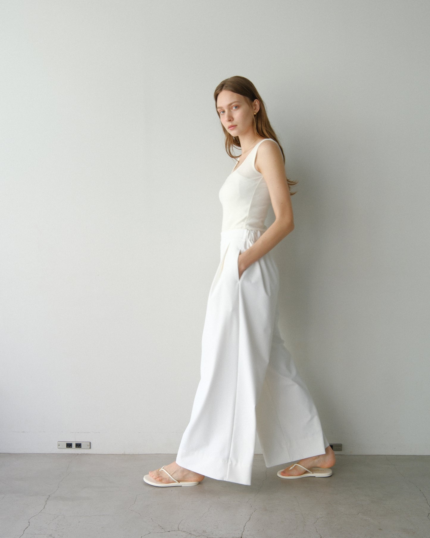 撥水wide pants - white