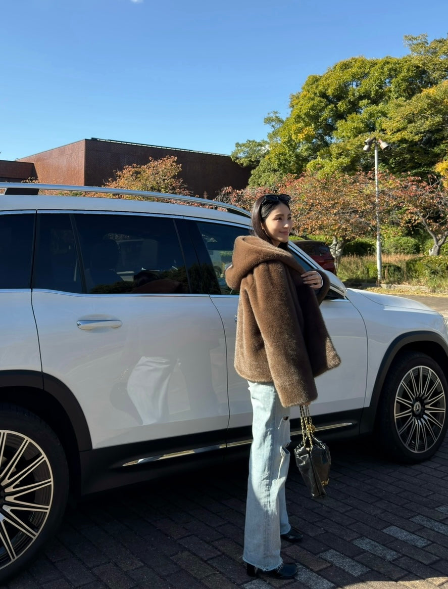 Eco fur hood coat / brown