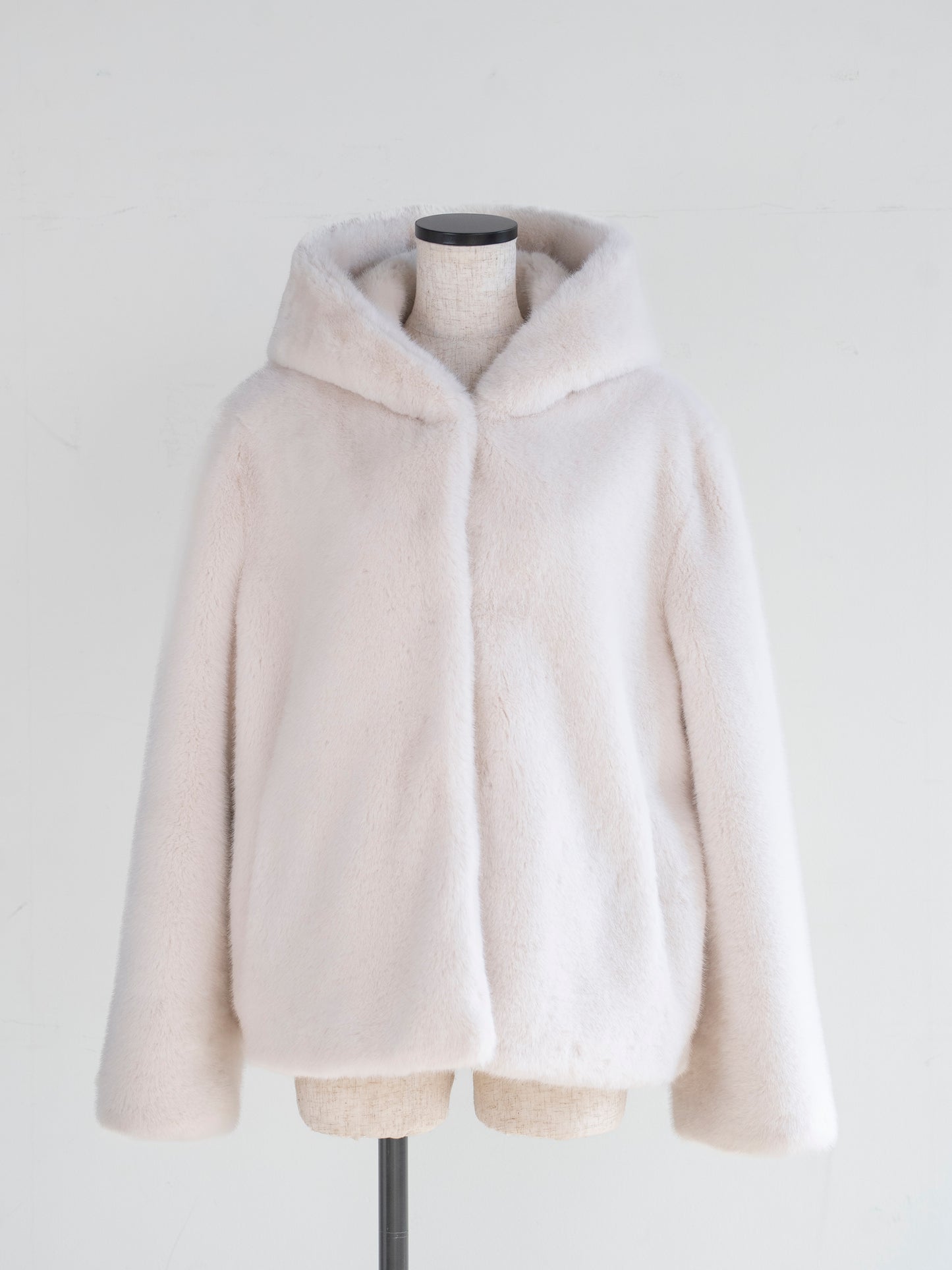Eco fur hood coat / white