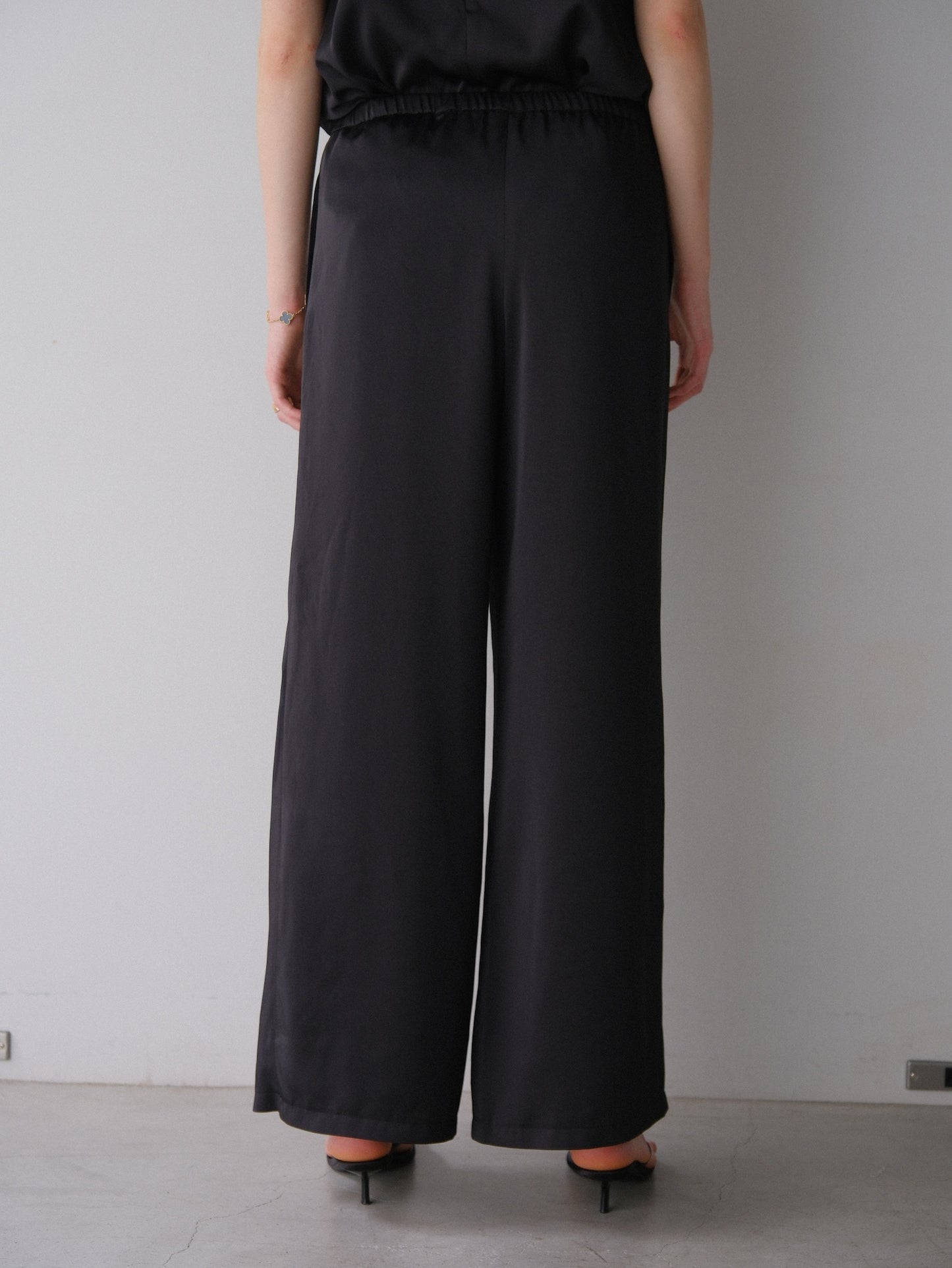 【coming soon】 Lady satin easy pants