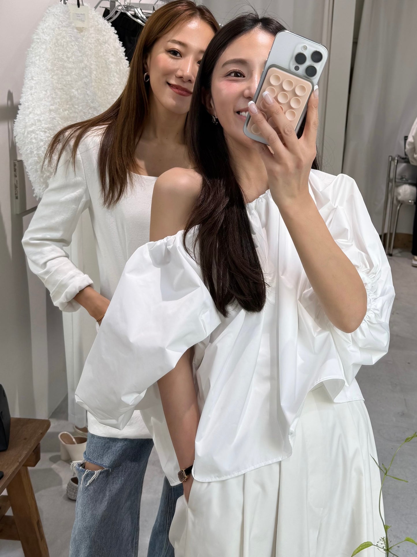 Otona whip off shoulder(white)