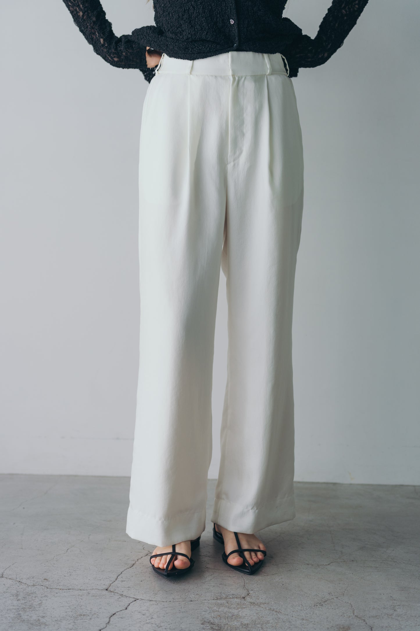 Satin wide pants - White
