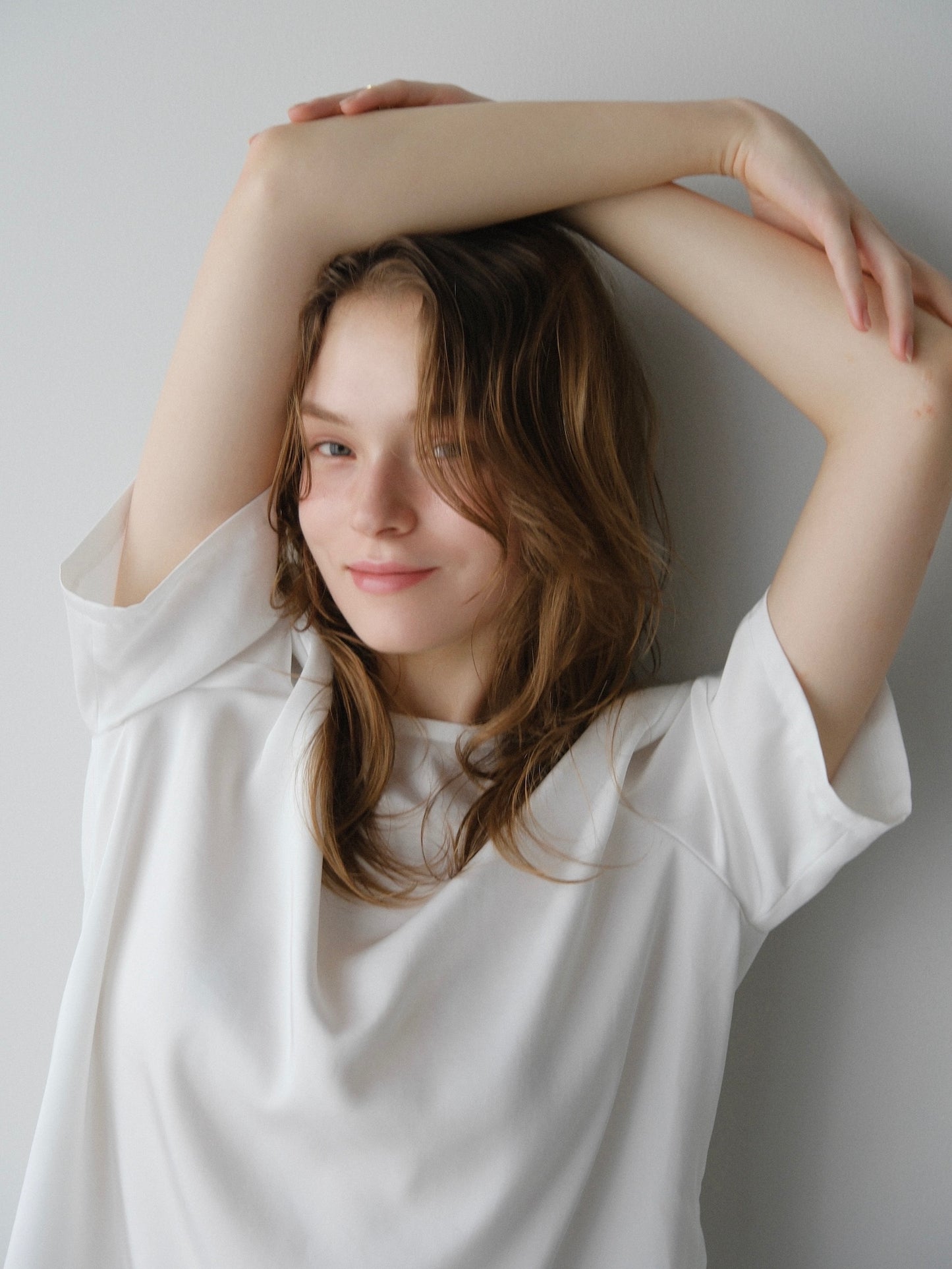 【coming soon】 Lady shoulder satin T blouse