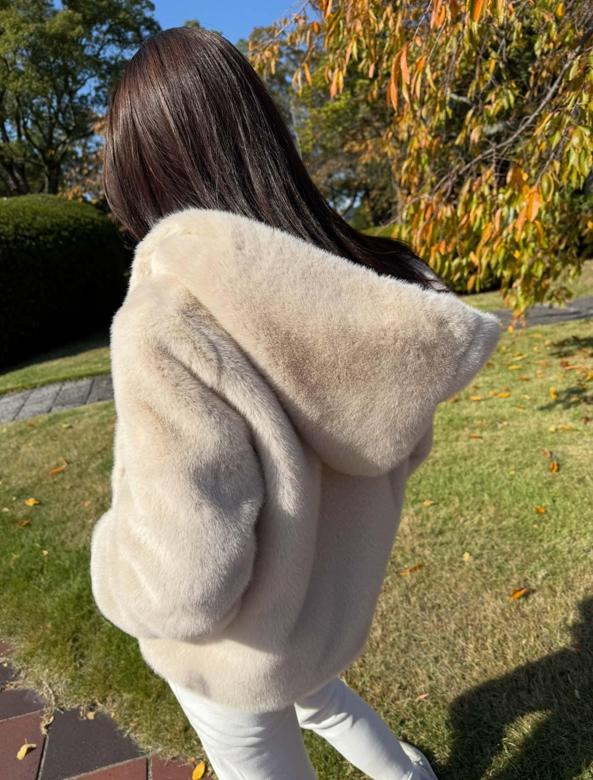 Eco fur hood coat / beige