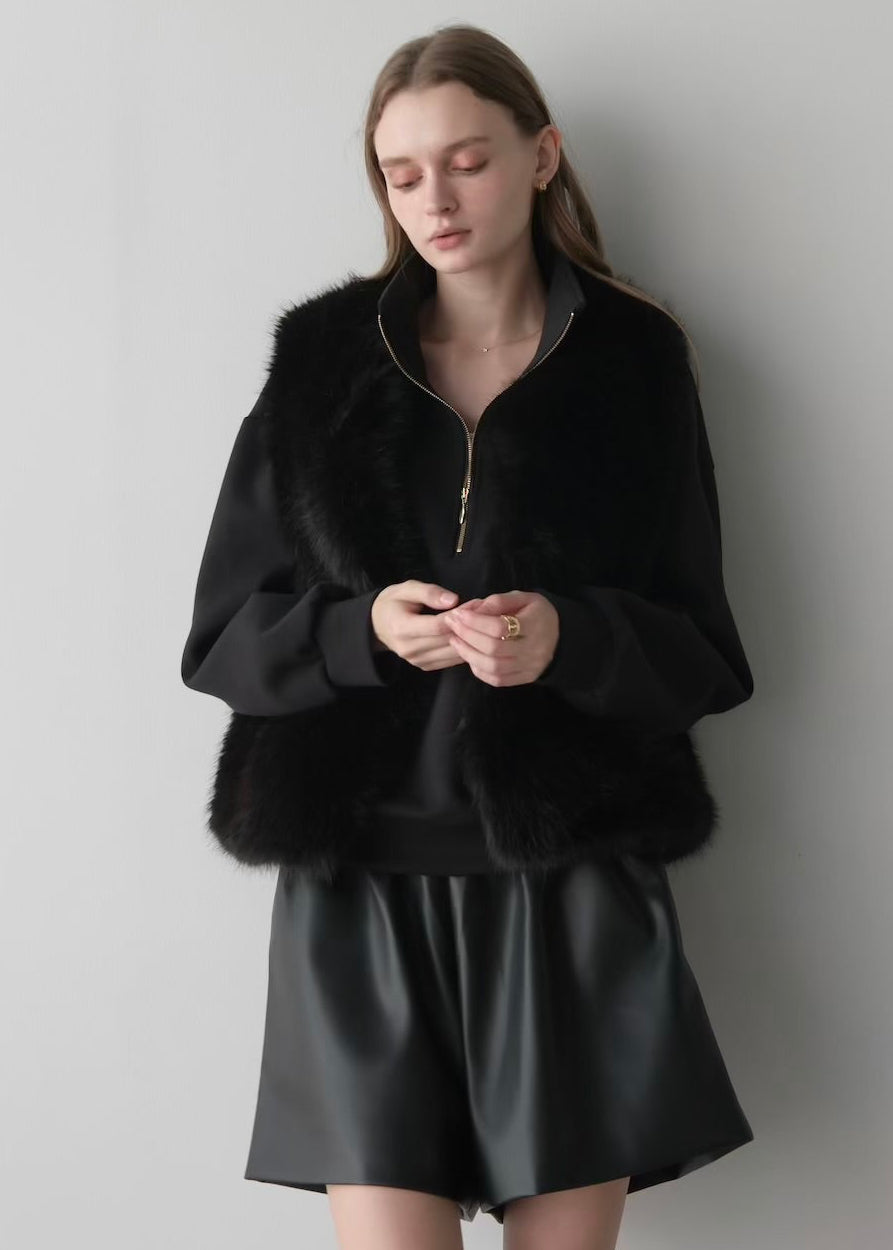 (Pre order) Eco leather short pants