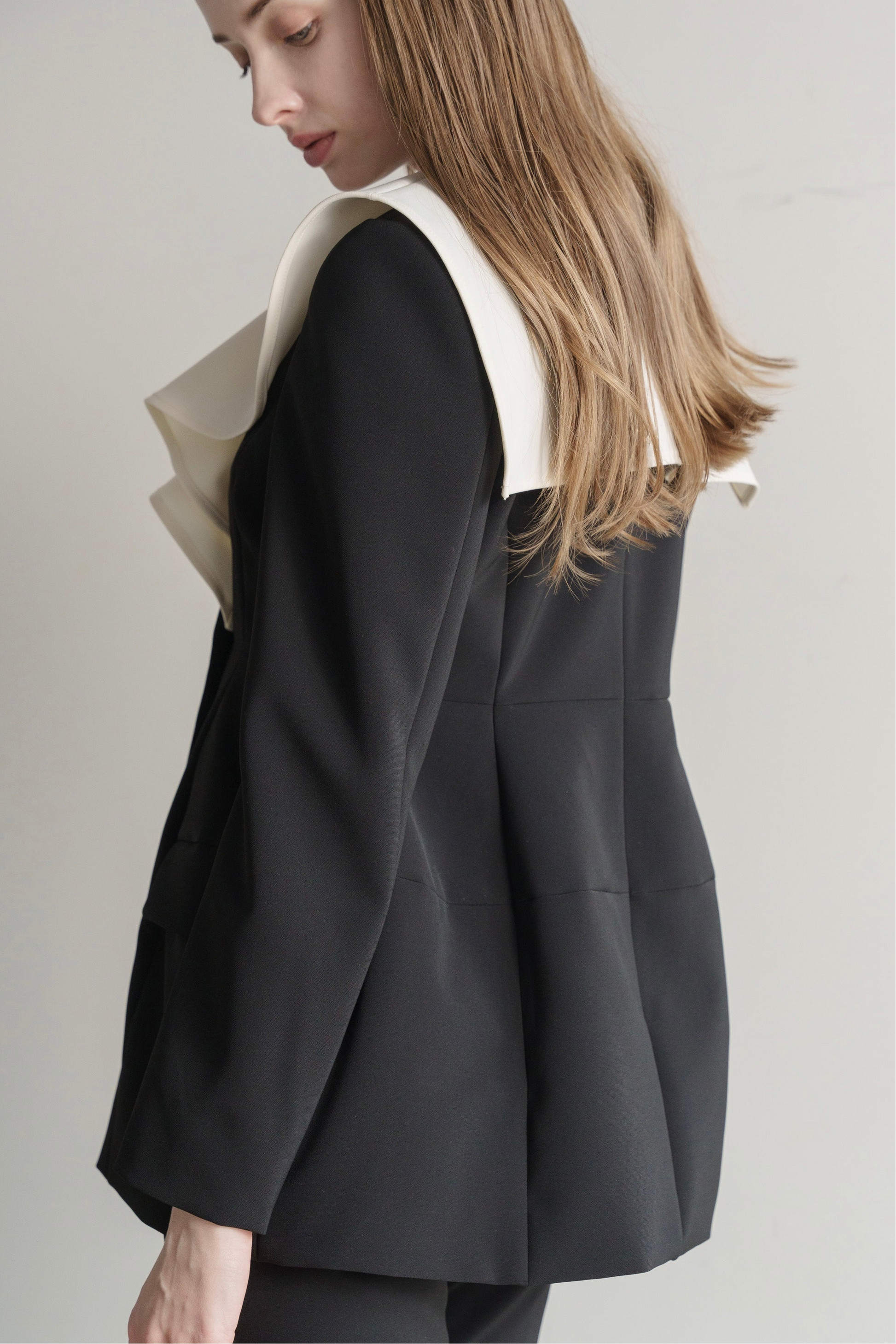 Ruffle 2way Peplum Jacket -Black – CARLA Ruffle 2way Peplum Jacket -Black – CARLA