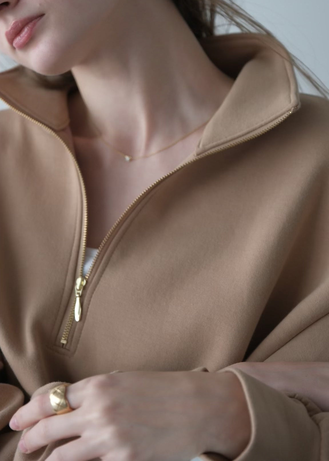 (Pre order) Rich half zip