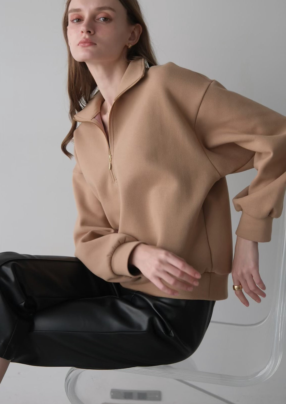 (Pre order) Rich half zip