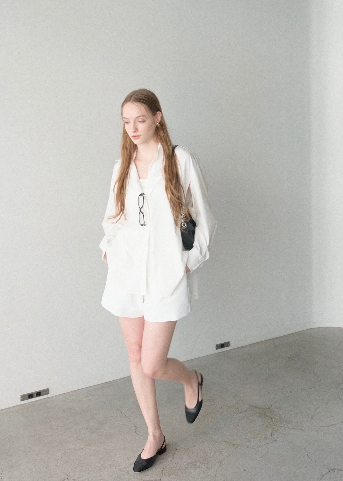 【2nd Pre order】撥水 Otona short pants / white
